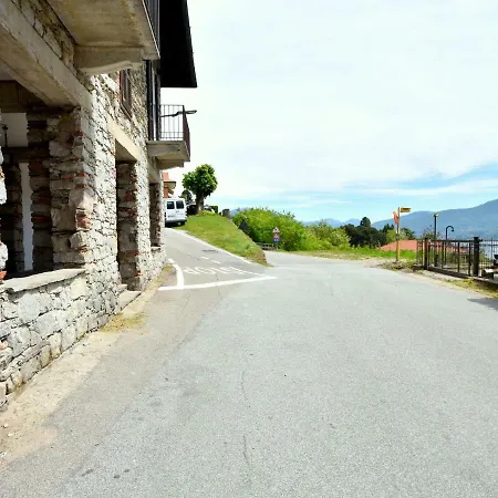 Cozy Holiday In Piedmont Lake Maggiore Σπίτι διακοπών *